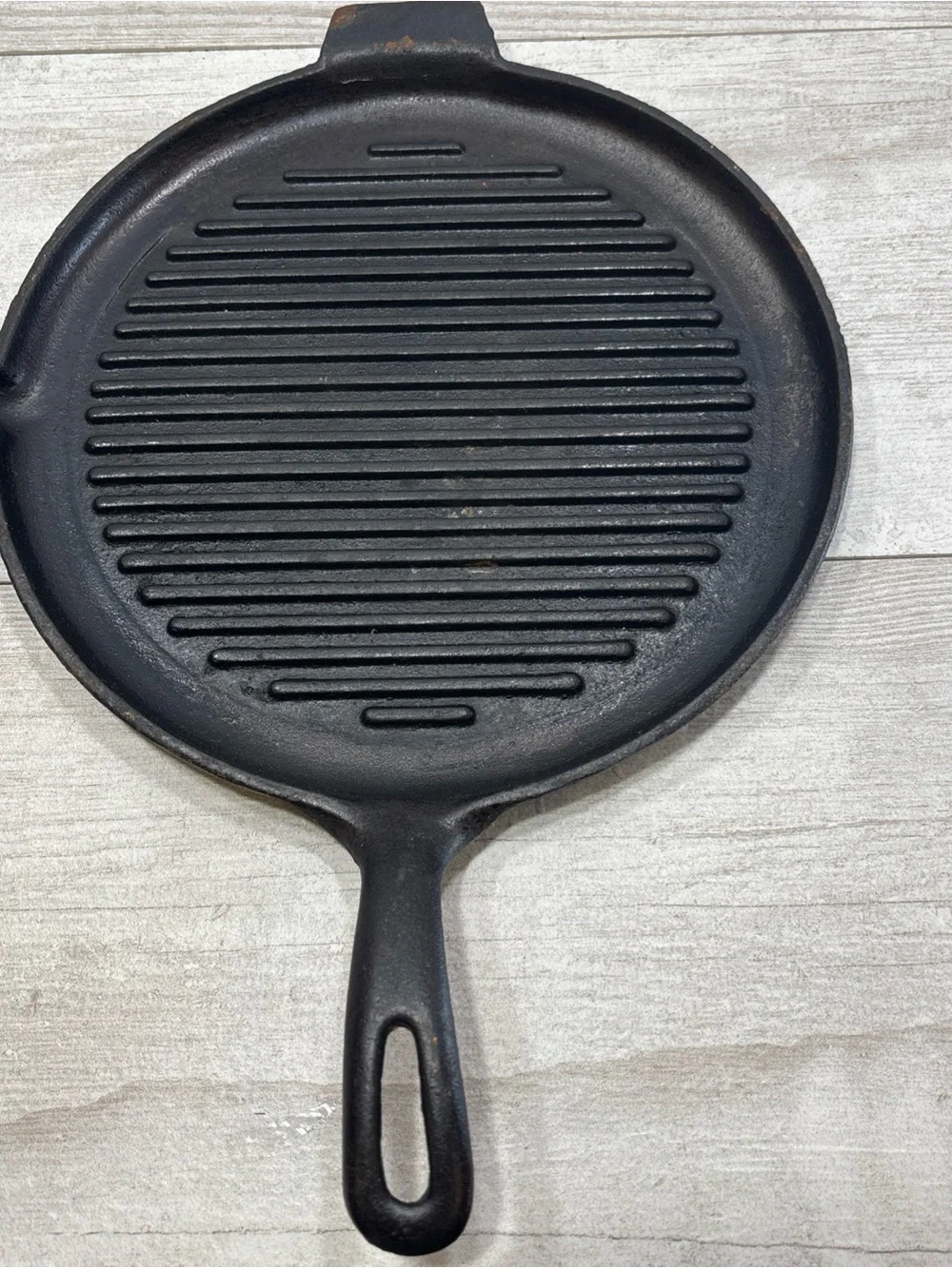 Vintage Corona Cast Iron Ribbed Grill Pan - Black